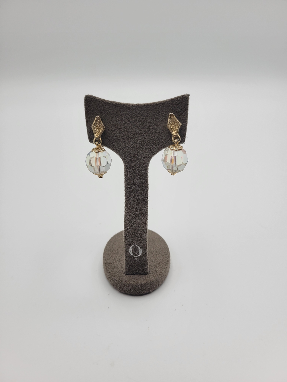 Vintage Screw back Vendome Gold tone Drop Crystal Glass Earrings
